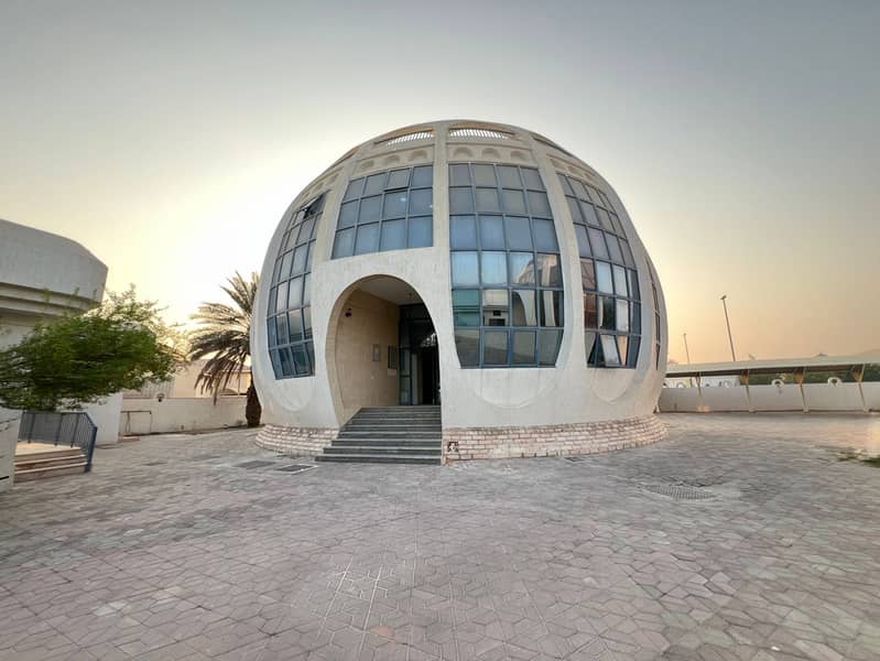 8- BR| Maid | Garden| Villa for Rent in Al Twar 2