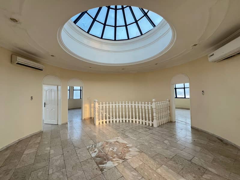 8- BR| Maid | Garden| Villa for Rent in Al Twar 2