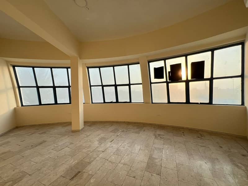 8- BR| Maid | Garden| Villa for Rent in Al Twar 2 - Image 14