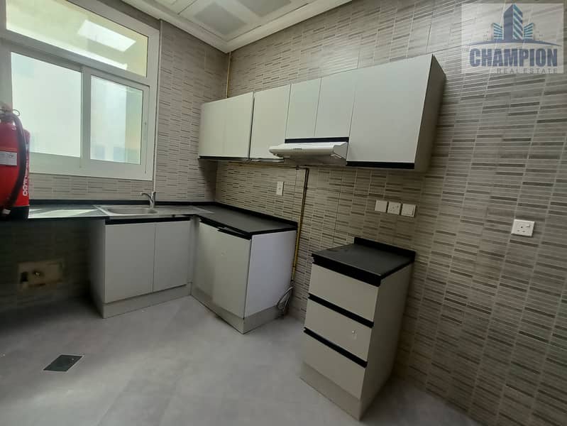 HUGE 1 BHK WITH CLOSE KITCHEN AT PRIME LOCATION WITH MESSIVE BALCONY