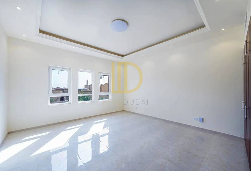 Rent|Unfurnished Well Maintain Villa| 4 Bed|Al Barsha South