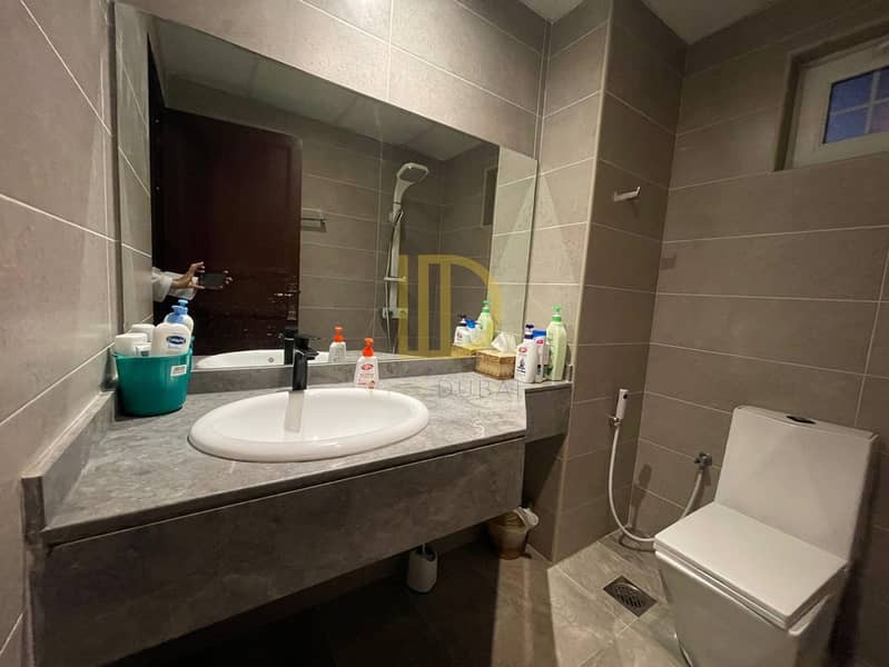 Rent|Unfurnished Well Maintain Villa| 4 Bed|Al Barsha South - Image 18