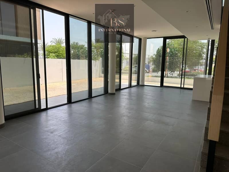 Stand Alone Villa// Premium Finished// Brand New