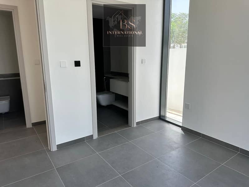 Stand Alone Villa// Premium Finished// Brand New - Image 11