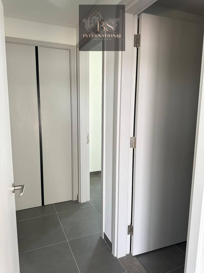 Stand Alone Villa// Premium Finished// Brand New - Image 15