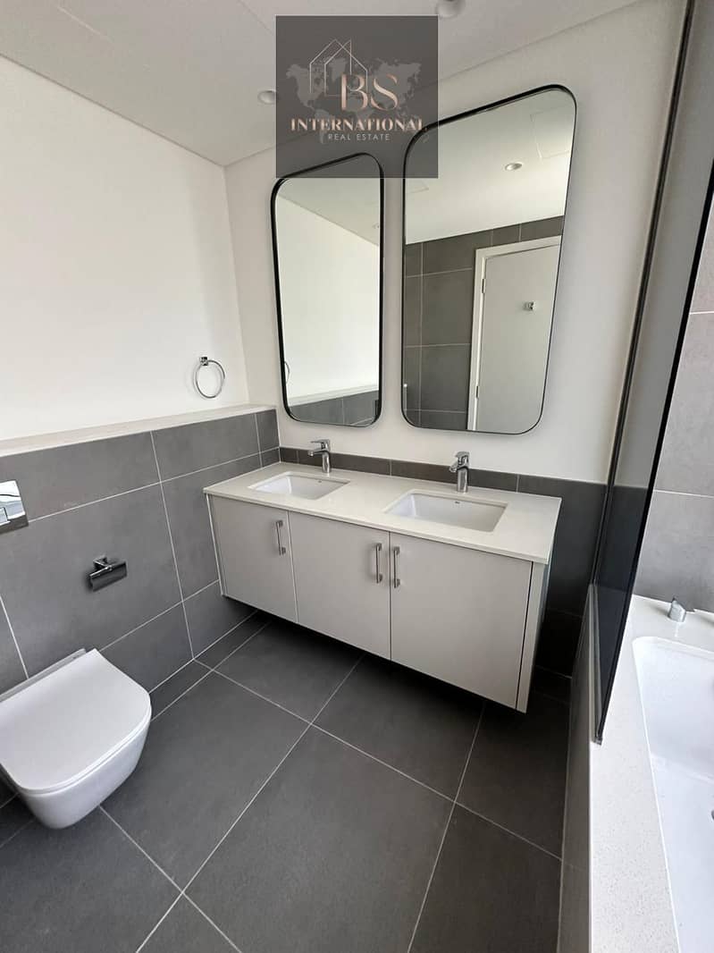 Stand Alone Villa// Premium Finished// Brand New - Image 44