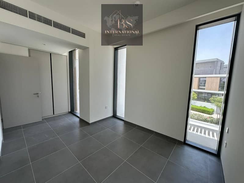 Stand Alone Villa// Premium Finished// Brand New - Image 48