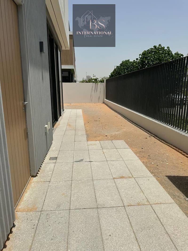 Stand Alone Villa// Premium Finished// Brand New - Image 60