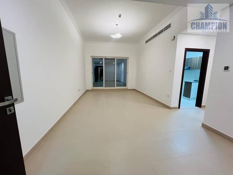 LUXURY 2 BHK WITH GYM POOL AT PRIME LOCATION NEXT TO EXIT