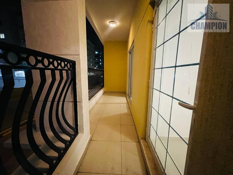 LUXURY 2 BHK WITH GYM POOL AT PRIME LOCATION NEXT TO EXIT - Image 7