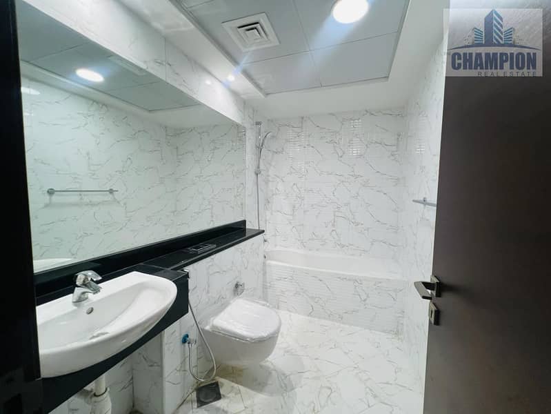 LUXURY 2 BHK WITH GYM POOL AT PRIME LOCATION NEXT TO EXIT - Image 11