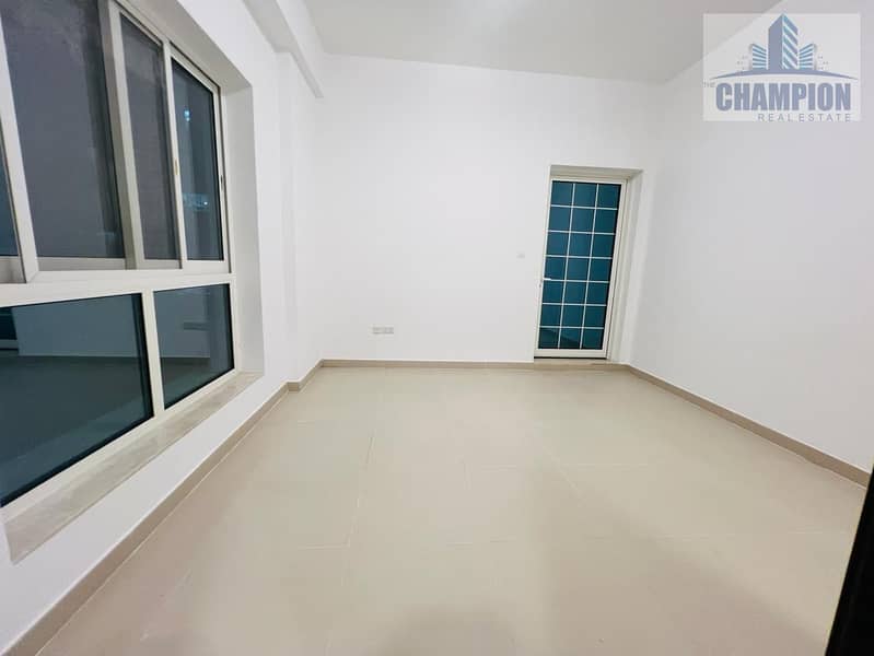 LUXURY 2 BHK WITH GYM POOL AT PRIME LOCATION NEXT TO EXIT - Image 12