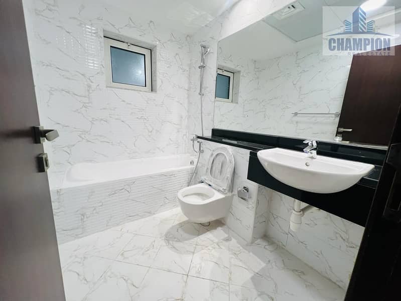 LUXURY 2 BHK WITH GYM POOL AT PRIME LOCATION NEXT TO EXIT - Image 17