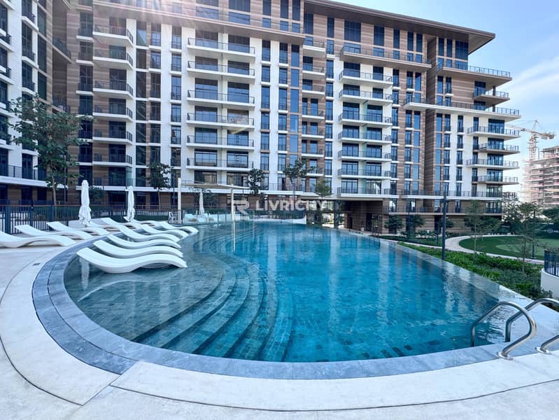 Fully Upgraded | Boulevard View | City Walk - Image 13