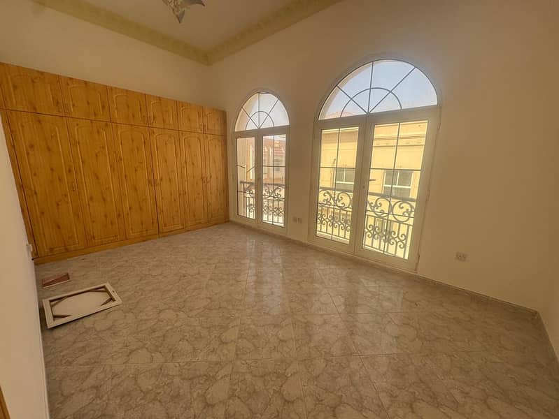 Spacious 3 BR Duplex in Mirdif for Rent