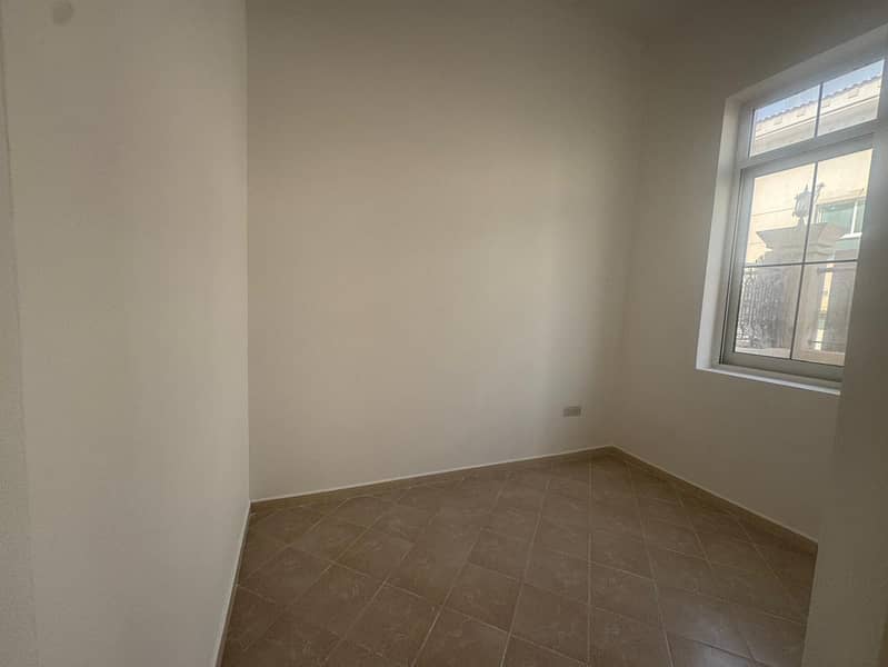 Spacious 3 BR Duplex in Mirdif for Rent - Image 6