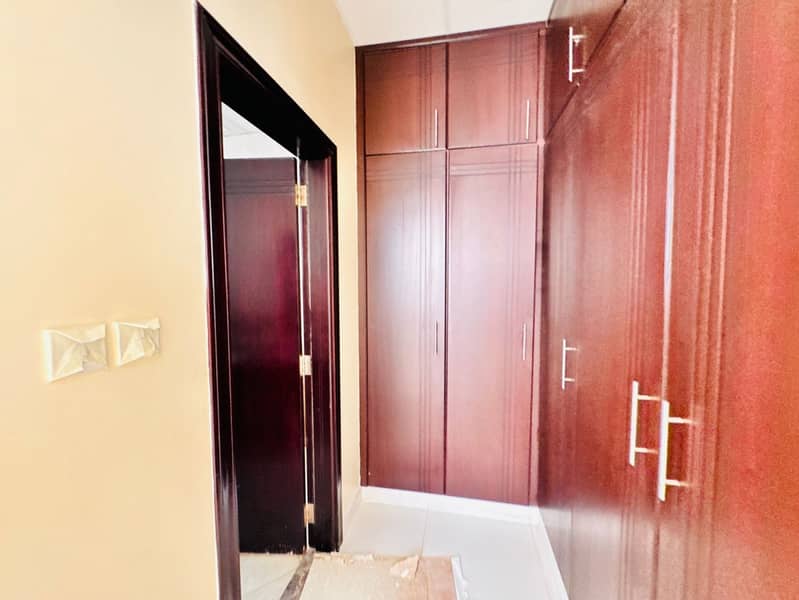 5-BR VILLA FOR RENT | MAJLIS | AL MIZHAR 2 - Image 16