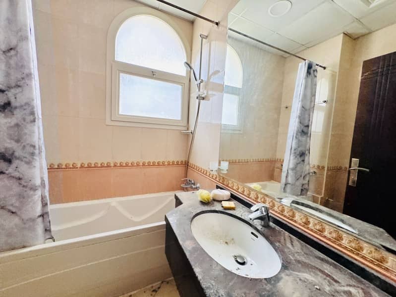 5-BR VILLA FOR RENT | MAJLIS | AL MIZHAR 2 - Image 21