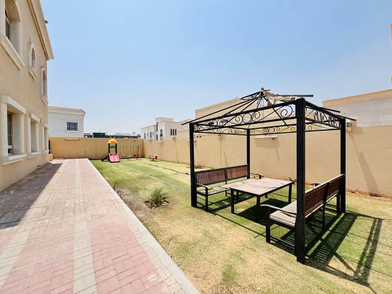 5-BR VILLA FOR RENT | MAJLIS | AL MIZHAR 2 - Image 23