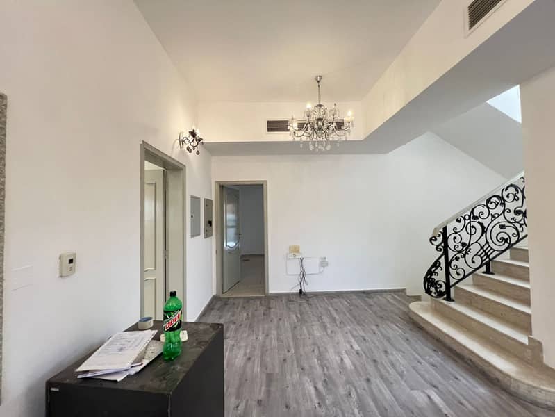 Brand New |5BR Modern Villa| Maid Room | | Garden