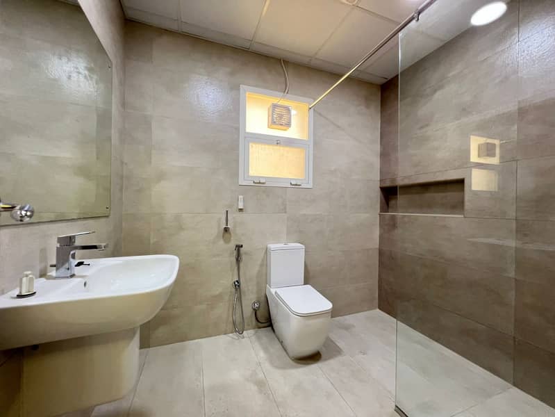 Brand New |5BR Modern Villa| Maid Room | | Garden - Image 20