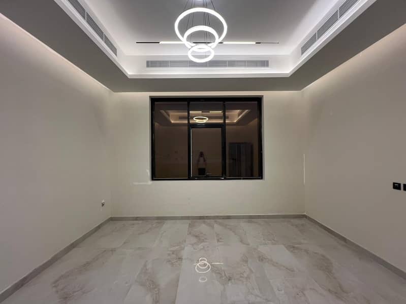 Brand new | 4-BR| Maids room | Great Location - Image 9