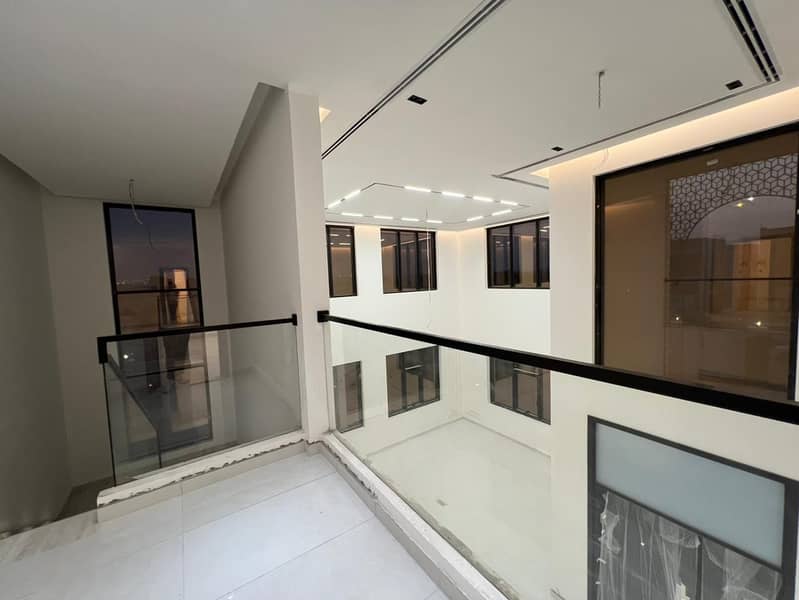 Brand new | 4-BR| Maids room | Great Location - Image 13