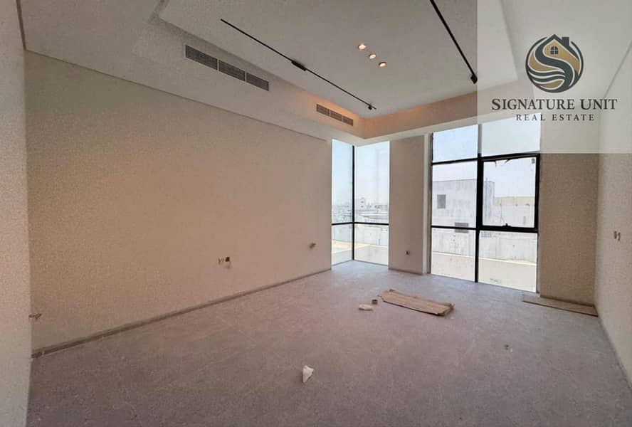 BRAND-NEW | MODERN | 5BR VILLA | HIGH-END FINISHES