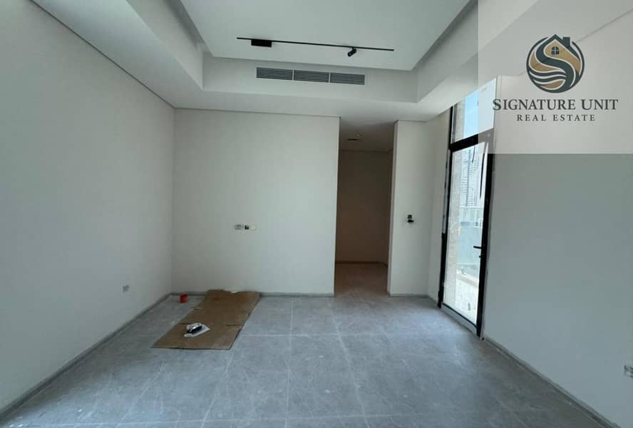 BRAND-NEW | MODERN | 5BR VILLA | HIGH-END FINISHES - Image 6