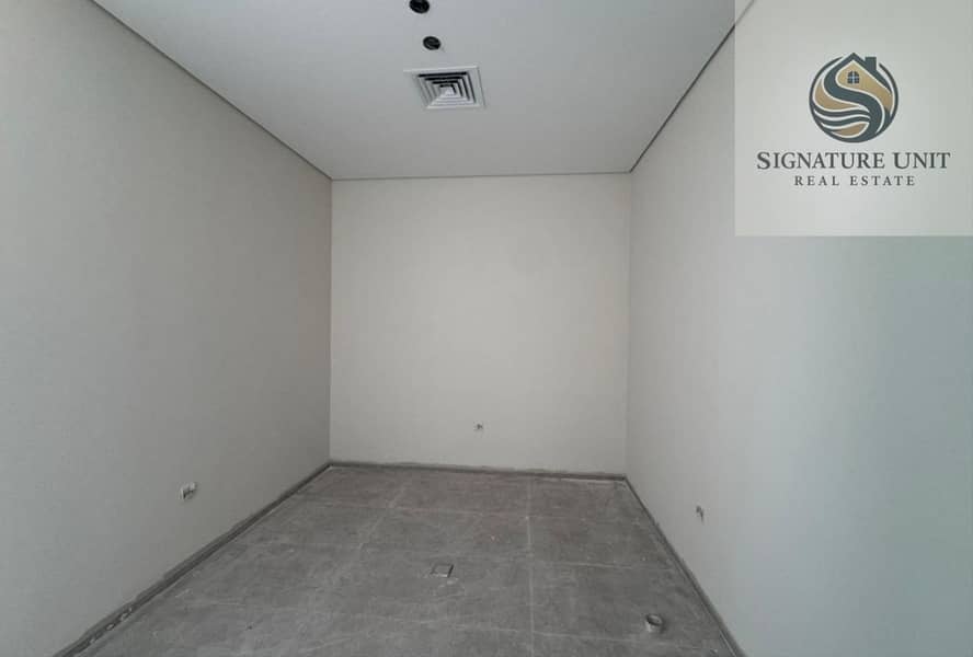 BRAND-NEW | MODERN | 5BR VILLA | HIGH-END FINISHES - Image 7