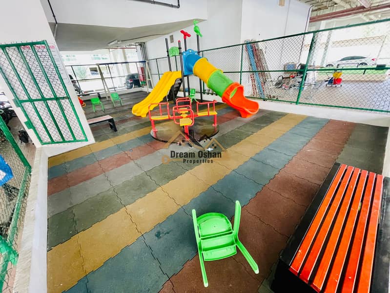 NEAR UNION HYPERMARKET_CLOSE KITCHEN_KIDS PLAY AREA