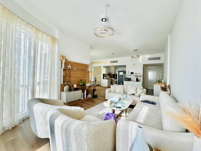 Vacant | Upgraded | Lagoon View | Spacious | ROI