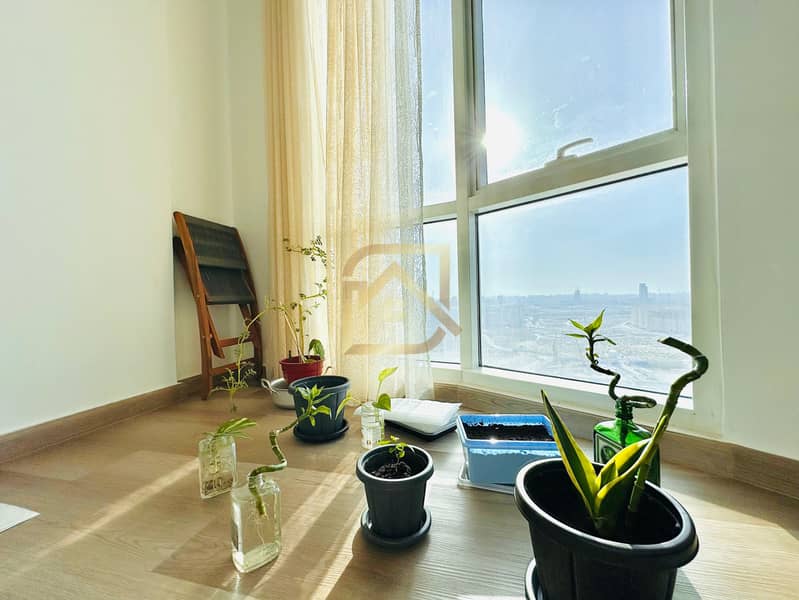 Vacant | Upgraded | Lagoon View | Spacious | ROI