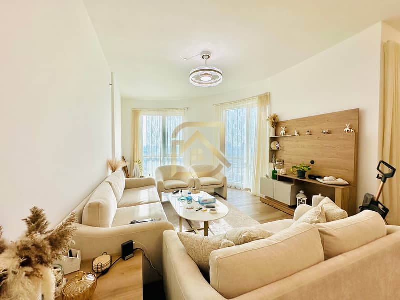 Vacant | Upgraded | Lagoon View | Spacious | ROI - Image 10