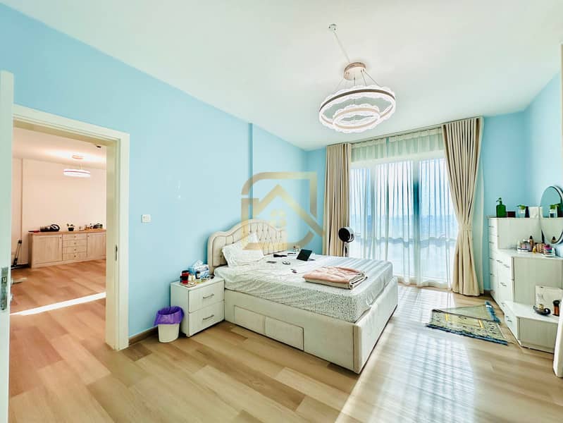 Vacant | Upgraded | Lagoon View | Spacious | ROI - Image 17