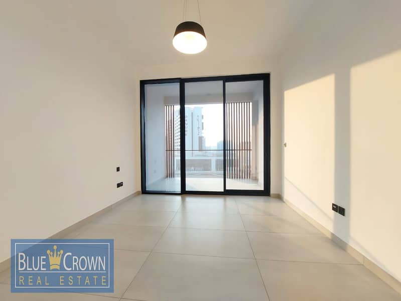 Decent Apartment 3BHK +Maid room With Kitchen Appliances || Modern Amenities