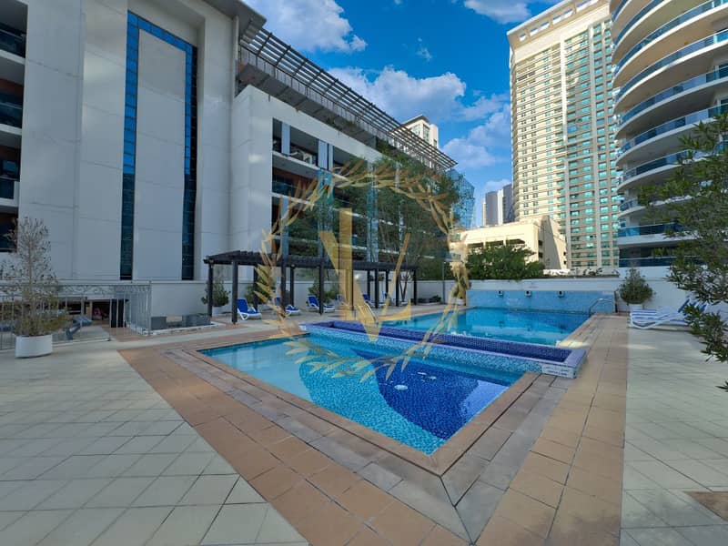 Luxurious 1BR in Dubai Marina–Steps to Metro and Beach, Several attractions nearby - Image 20