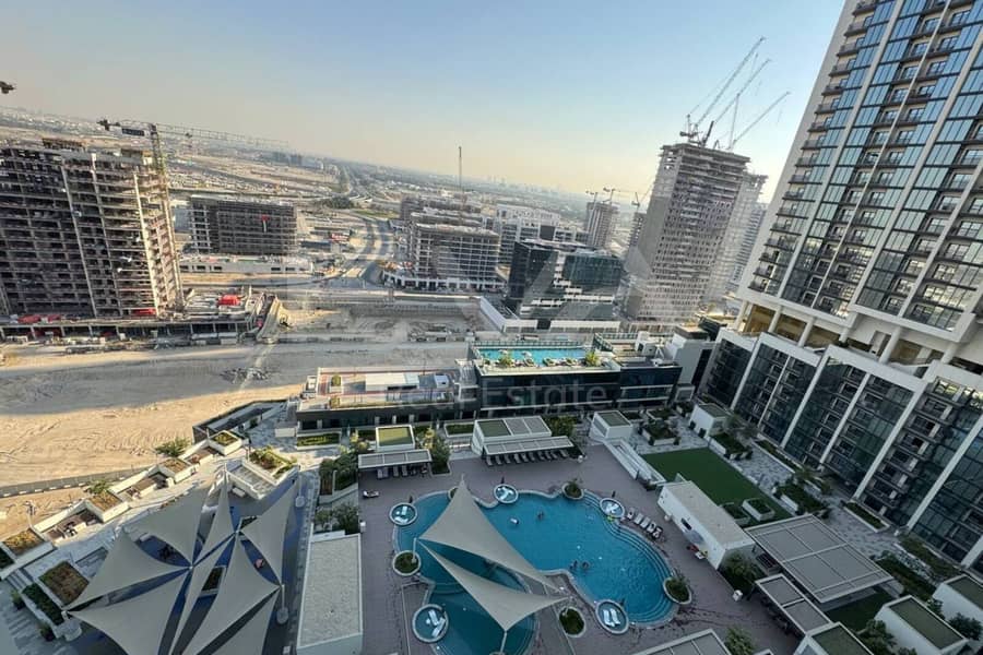 Fully Furnished | High Floor | Pool View | Vacant - Image 8