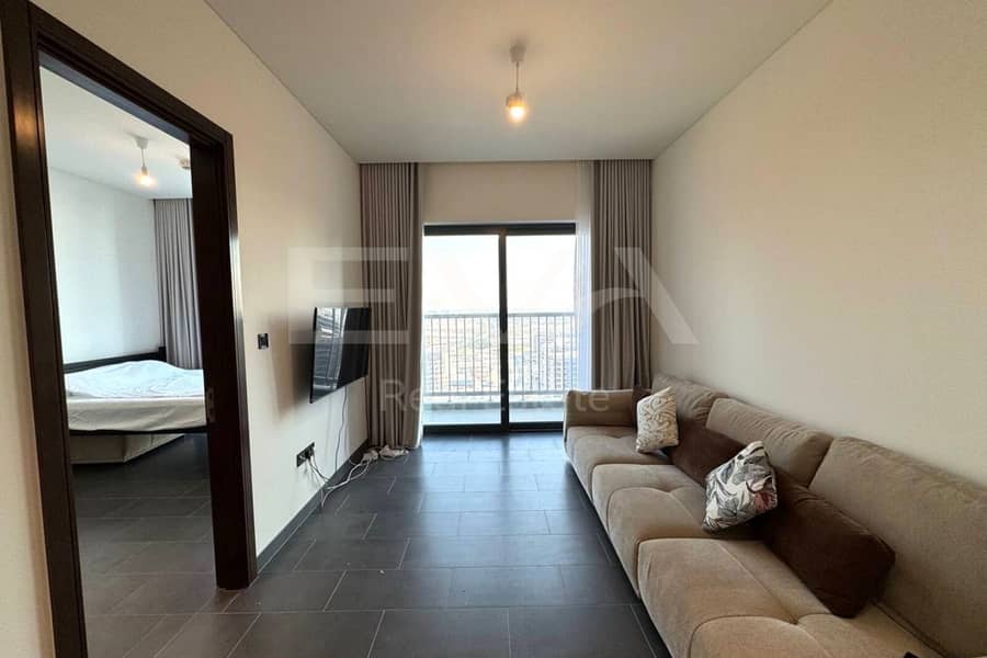 Fully Furnished | High Floor | Pool View | Vacant