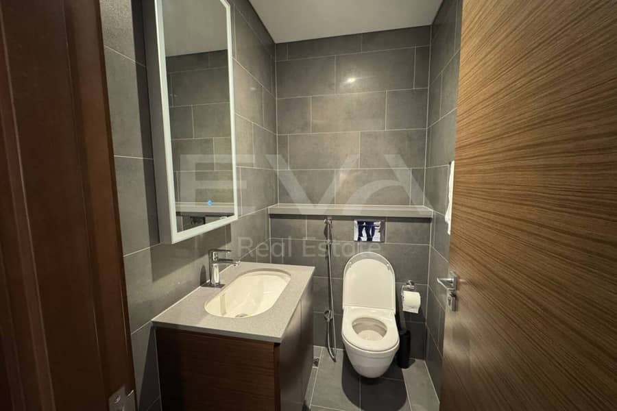 Fully Furnished | High Floor | Pool View | Vacant - Image 6