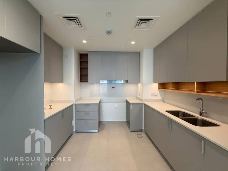 Sea View | Chiller Free |