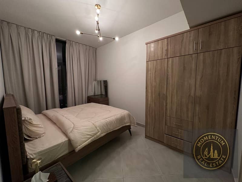 Fully Furnished | Burj Khalifa View | Luxury | Great Location - Image 10