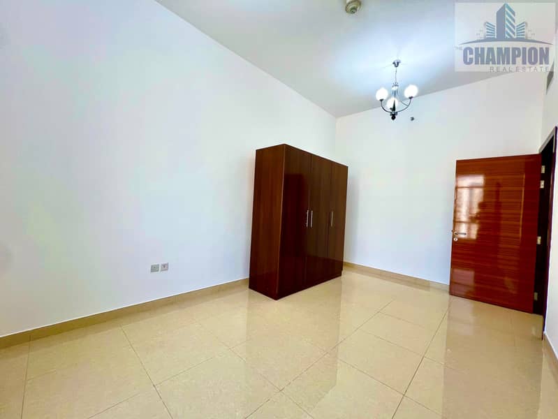 Spacious 2 BHK | 1410 Sqft | Prime Location | Rent 95k - Image 18