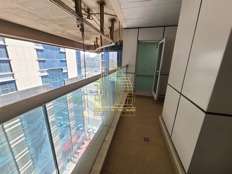 Spacious 2BHK | Chiller Free | Book Now | Close to Metro - Image 13