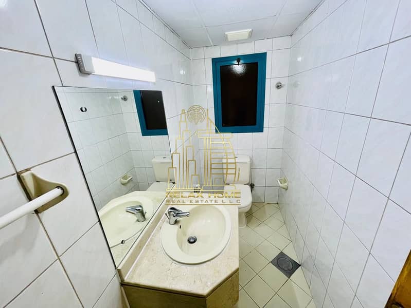 Lavish 1BHK | Chiller Free | Close Metro | Prime Location - Image 10