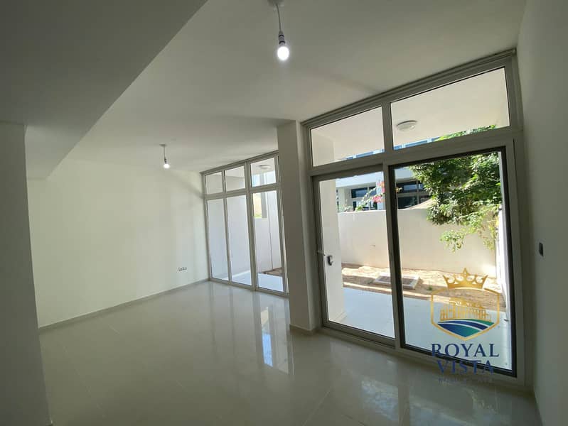 3 Bedroom Townhouse | Perfectly Price | Prime Area