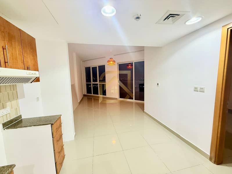 Unfurnished | Perfect 1 bed | Multiple chqs