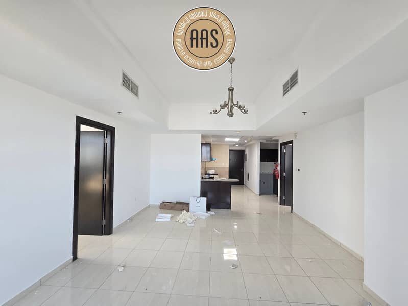 2bhk //Chiller free //Lowest price 82k Higher Floor Brari view - Image 8