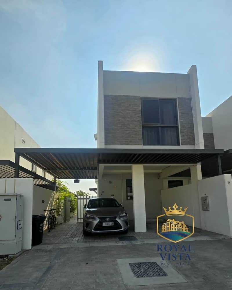 3bed+maid | Corner | Single Row