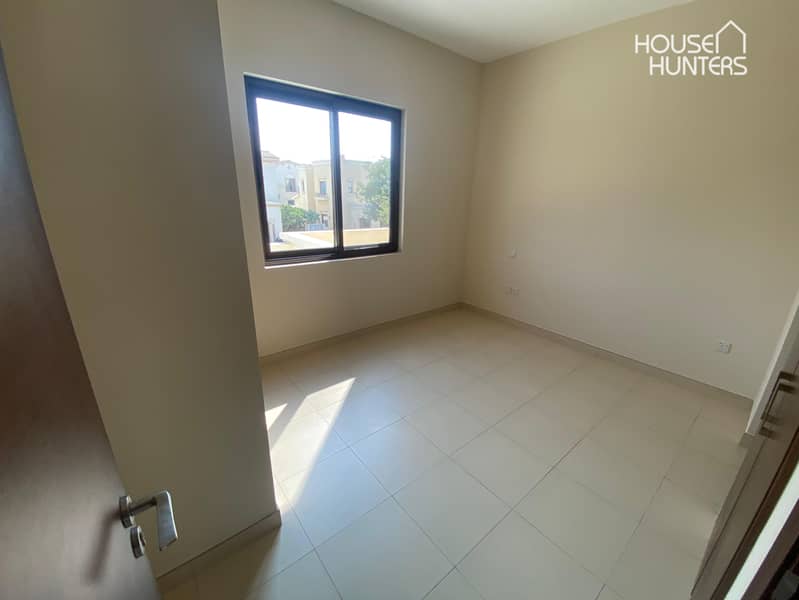 3M | Family Living | 3 Bedrooms | Big Plot - Image 8